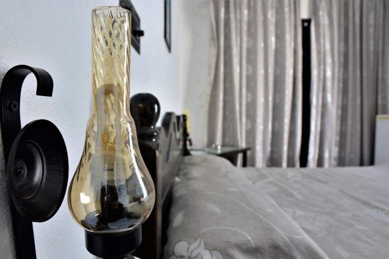 Hotel Koralli Kamári エクステリア 写真