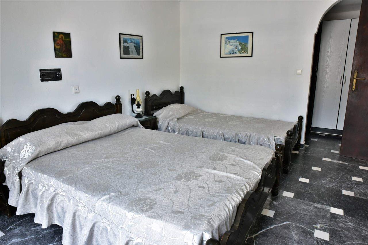 Hotel Koralli Kamári エクステリア 写真